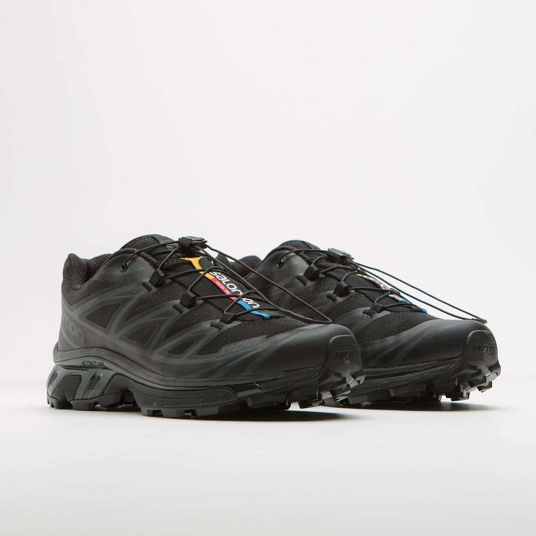 Salomon XT-6 Black & Phantom
