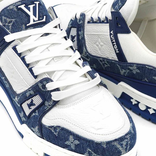 LV Trainers ‘Blue and white’💙🤍