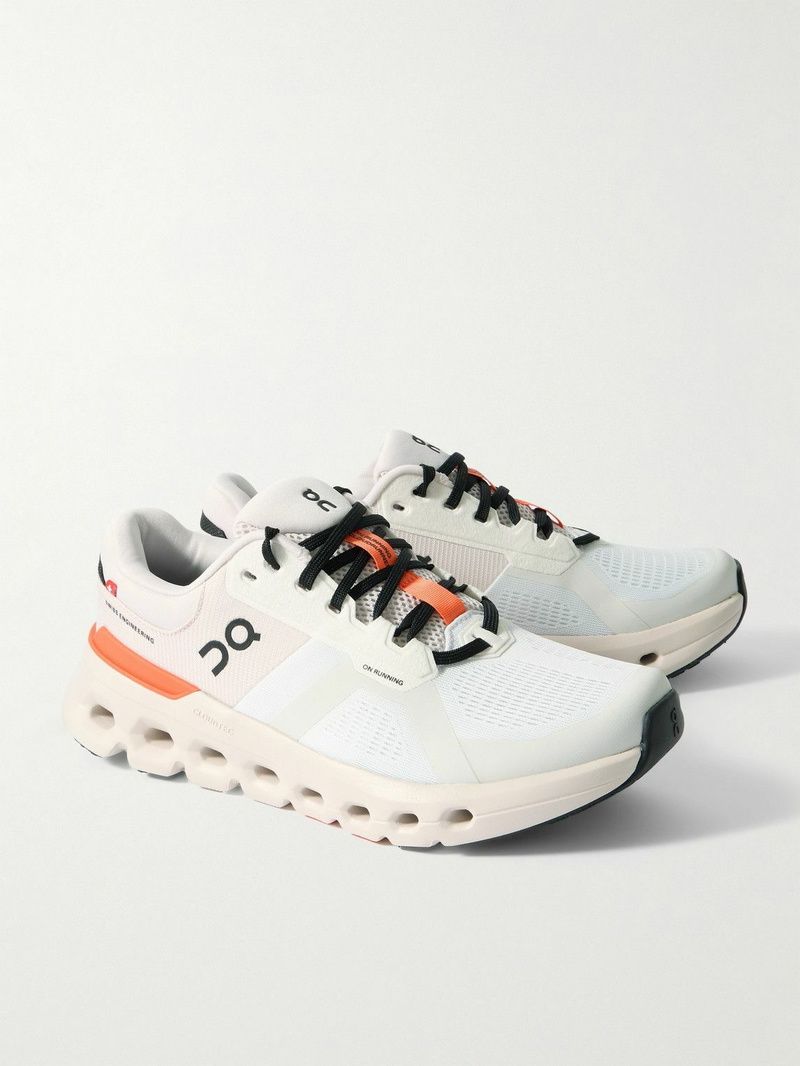 On Cloudrunner 2 ‘White | Sand’🧡🤍
